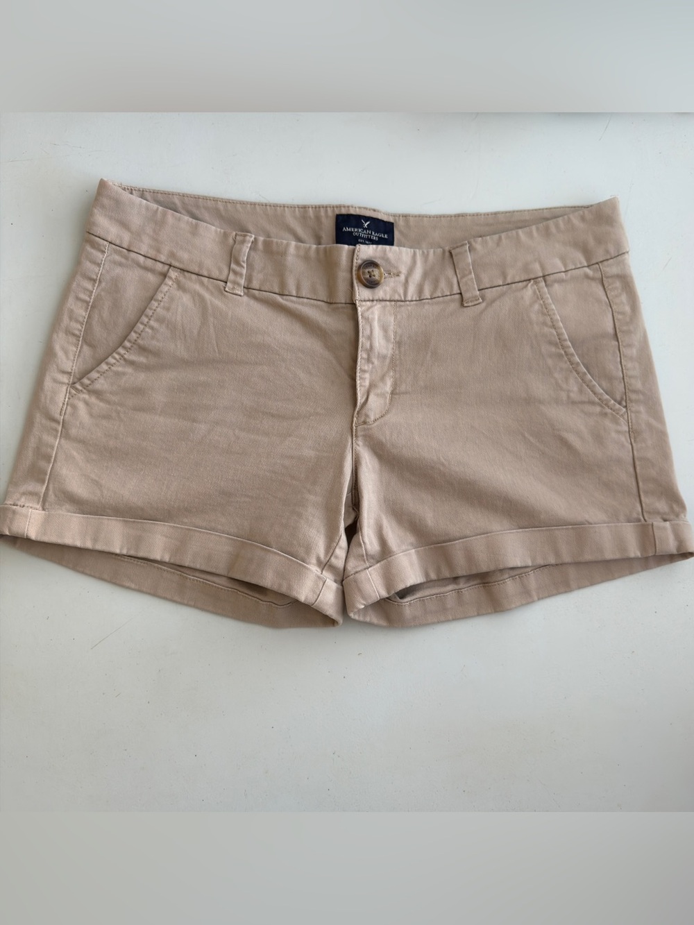 American Eagle Outfitters Womens Khaki Tan Stretch Midi Shorts 8 CasualY2K 90s